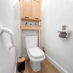 T2 Rénové Avec Balcon Et Parking Privé à 2 Pas Du Port Santa Lucia Apartamento Saint-Raphaël