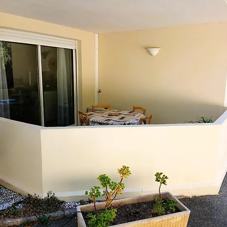 T2 35m2 Clim, Piscine, Balcon Et Parking Prive A 2 Pas Du Port Santa Lucia * Saint-Raphael (Var)