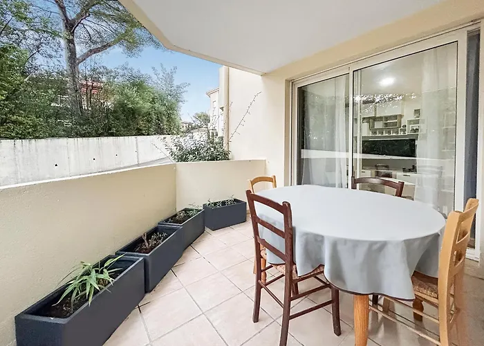 T2 35m2 Clim, Piscine, Balcon Et Parking Prive A 2 Pas Du Port Santa Lucia Apartment *